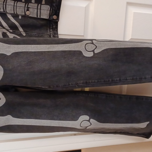 DOLLSKILL TRICKZ N TREATZ XXL WIDE LEG HIGH WAISTED PANTS SKELETON BONES GREY - Picture 14 of 14